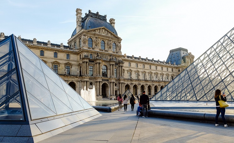 louvre